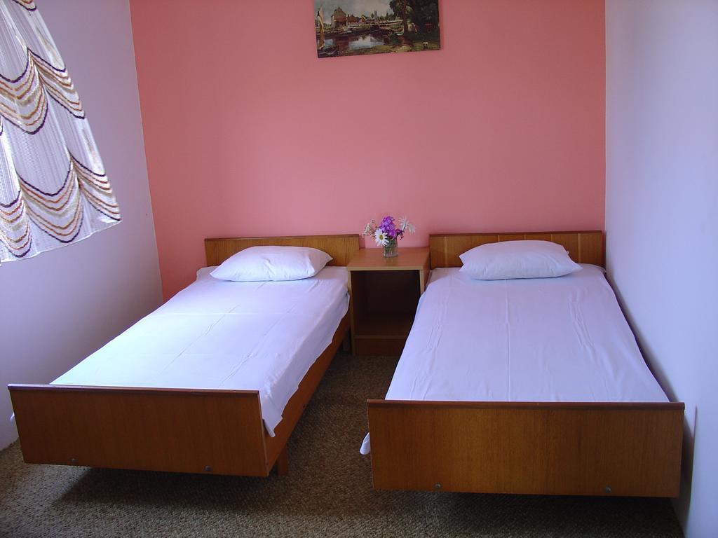 Apartments And Rooms Mirjana Бибинье Номер фото