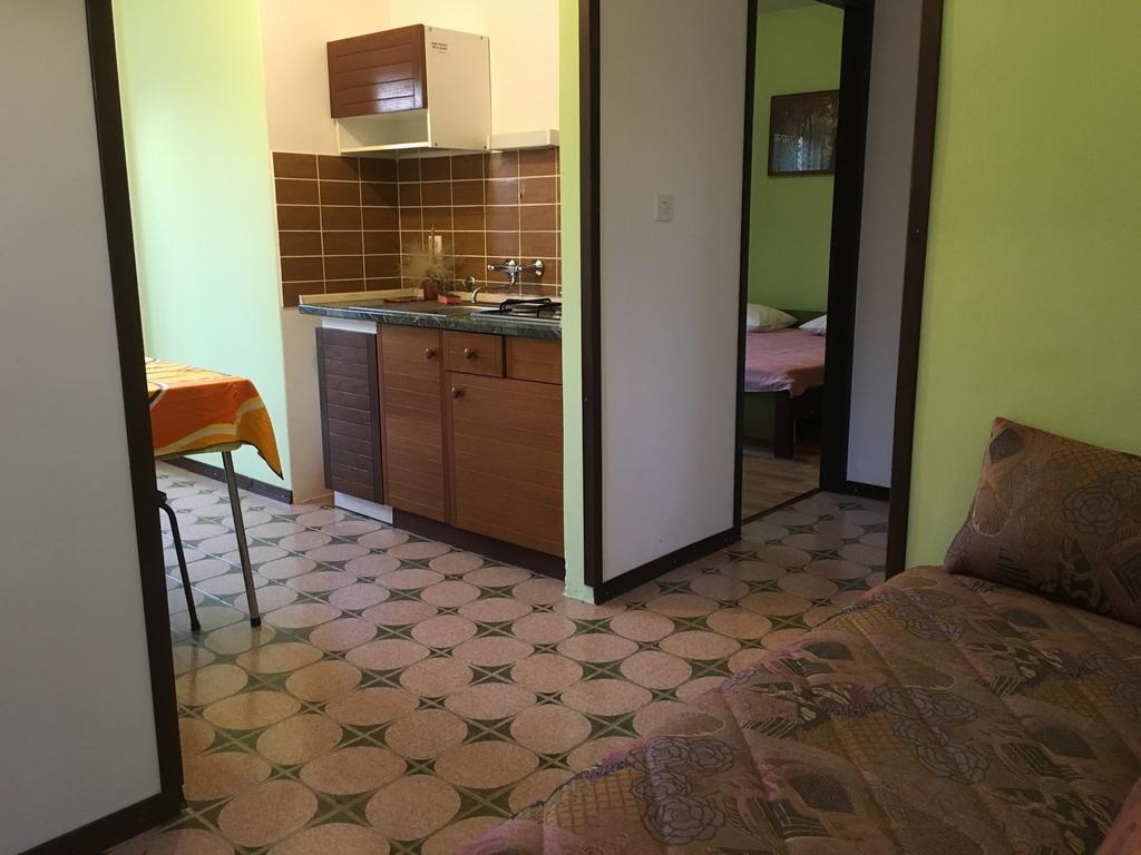 Apartments And Rooms Mirjana Бибинье Экстерьер фото